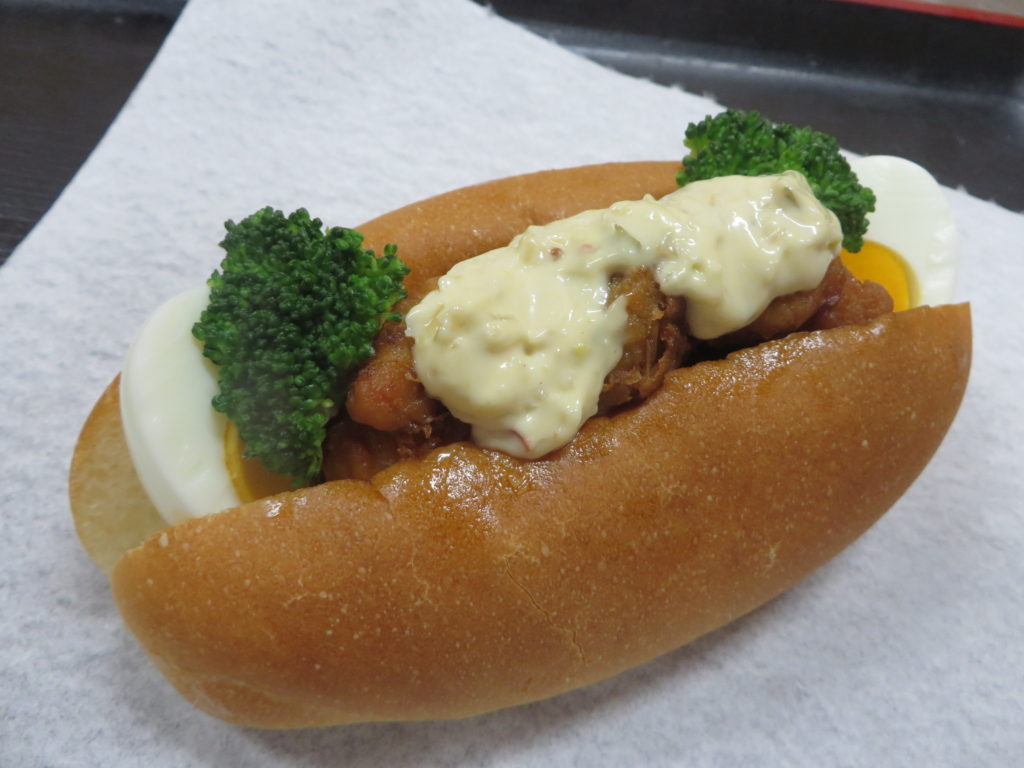 「チキン南蛮ドッグ」販売します！！