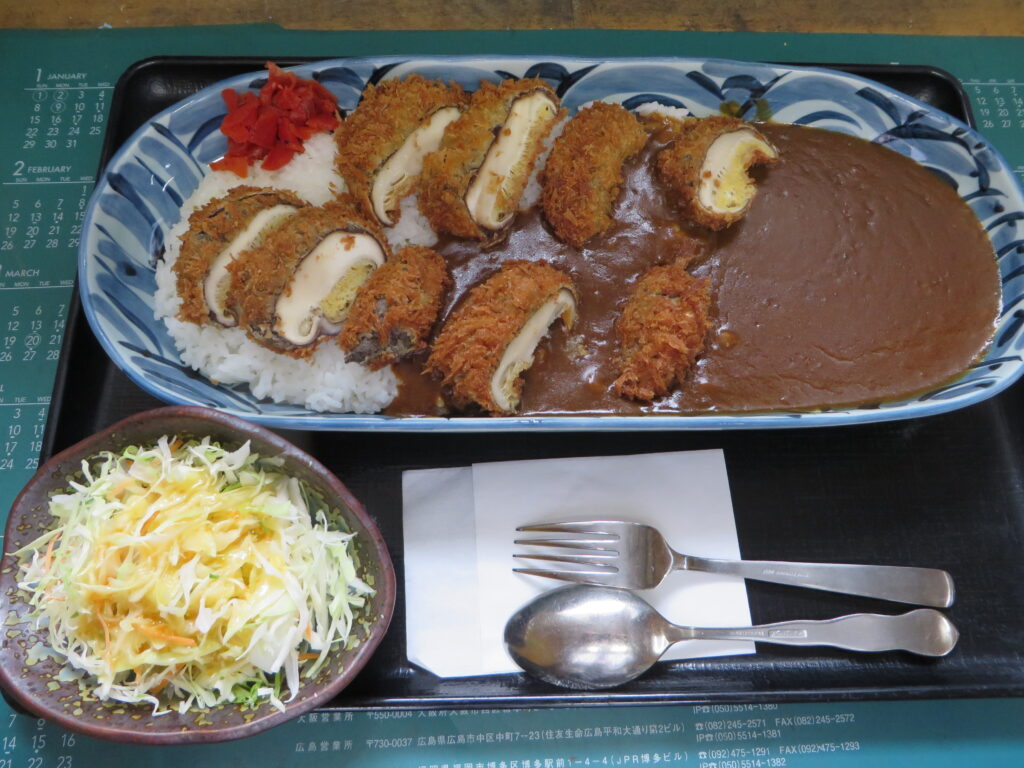 冬の名物「しいたけカレー」販売を開始！！