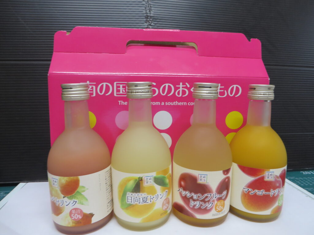 宮崎果汁ジュース商品ご購入のお客様には無料で贈答用箱ご準備できます！！