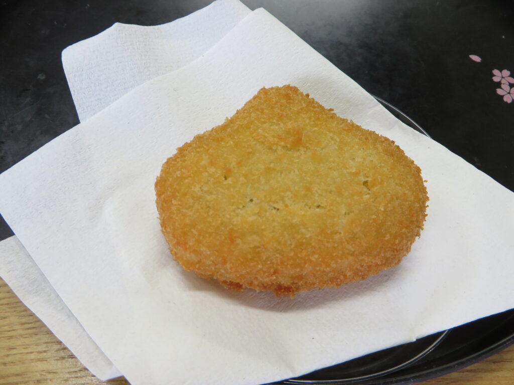栗のコロッケ、ソフトクリームを食べてクリ！！