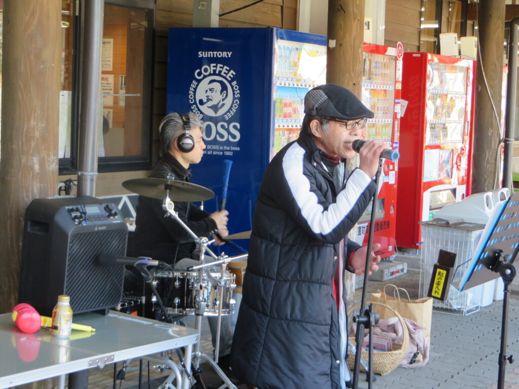 おかべっちライブ（観覧無料）只今開催中（令和７年２月１４日（金）１３：００）