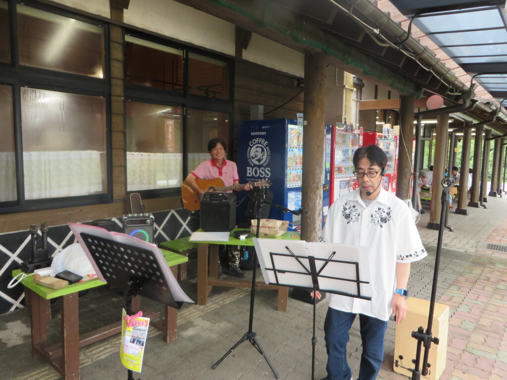 「道の駅北川はゆま」地元アーティストミニライブ！！