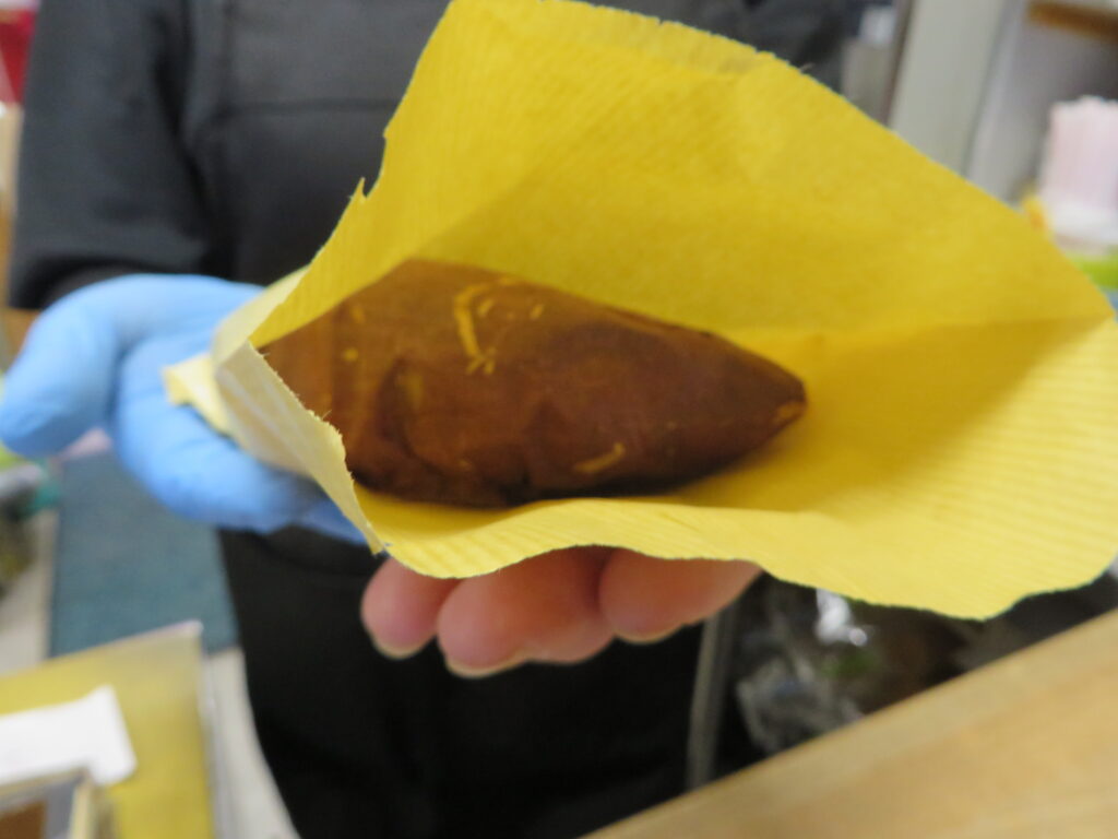 「道の駅北川はゆま　テイクアウトコーナー」で焼き芋の販売を開始しました！！